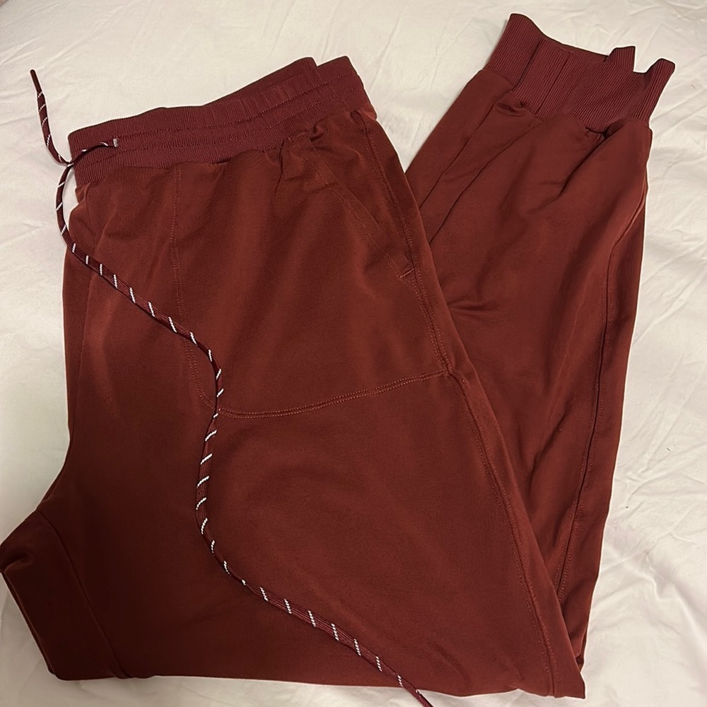 Zella Joggers.